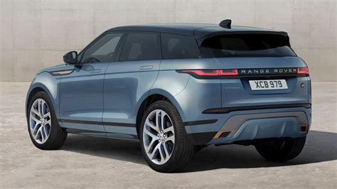 range rover evoque p250.